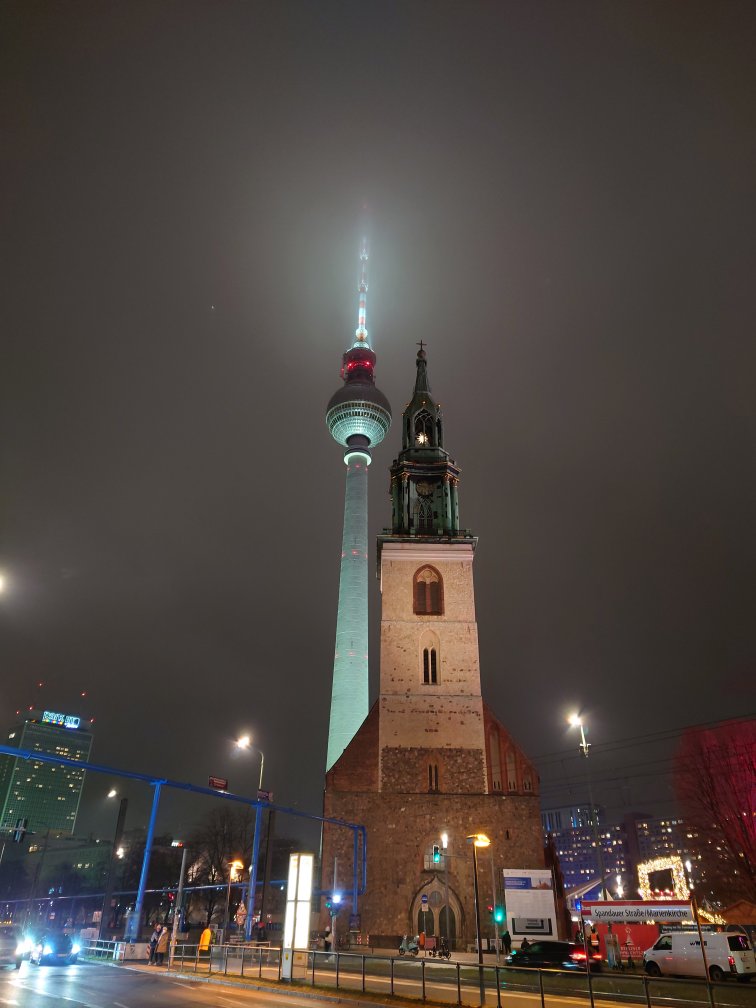  Fernsehturm Berlin.