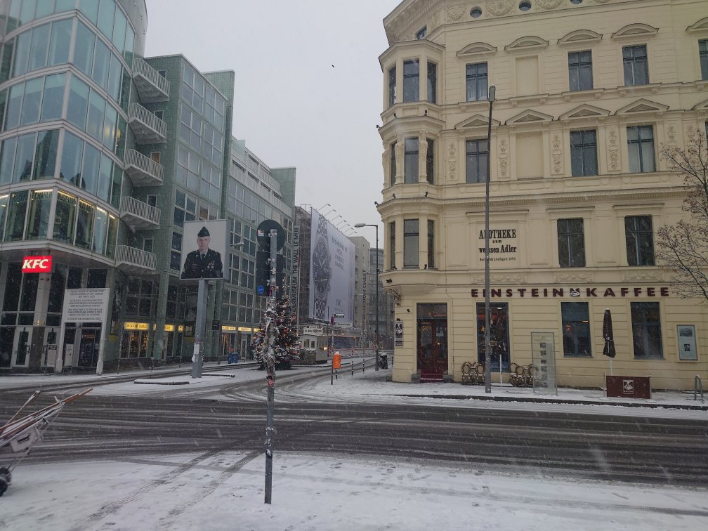 Checkpoint Charlie. Friedrichstraße Berlin