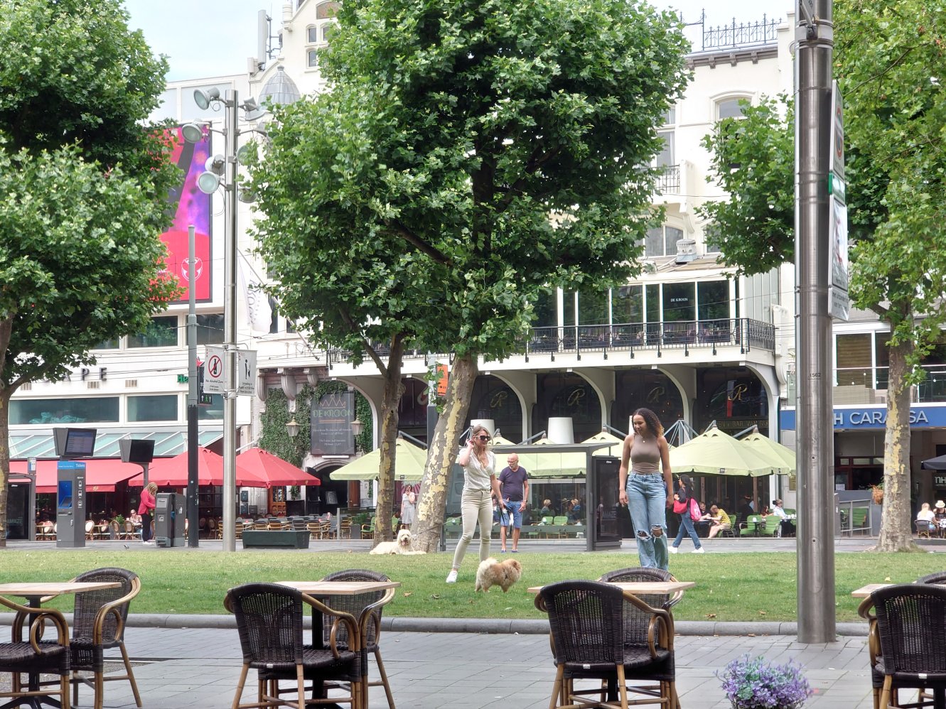 Impressions. Rembrandtplein. Amsterdam 2022