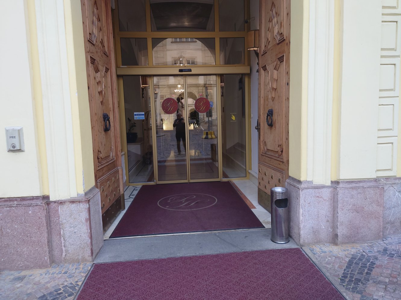 Hotel Prague