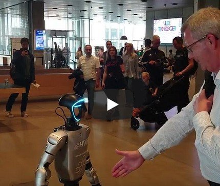 Youtube. Unitree humanoid. Robots. Dokk1. Aarhus. 28-30, August 2025. Youtube. Unitree humanoid. Robots. Dokk1. Aarhus. 28-30, August 2025.